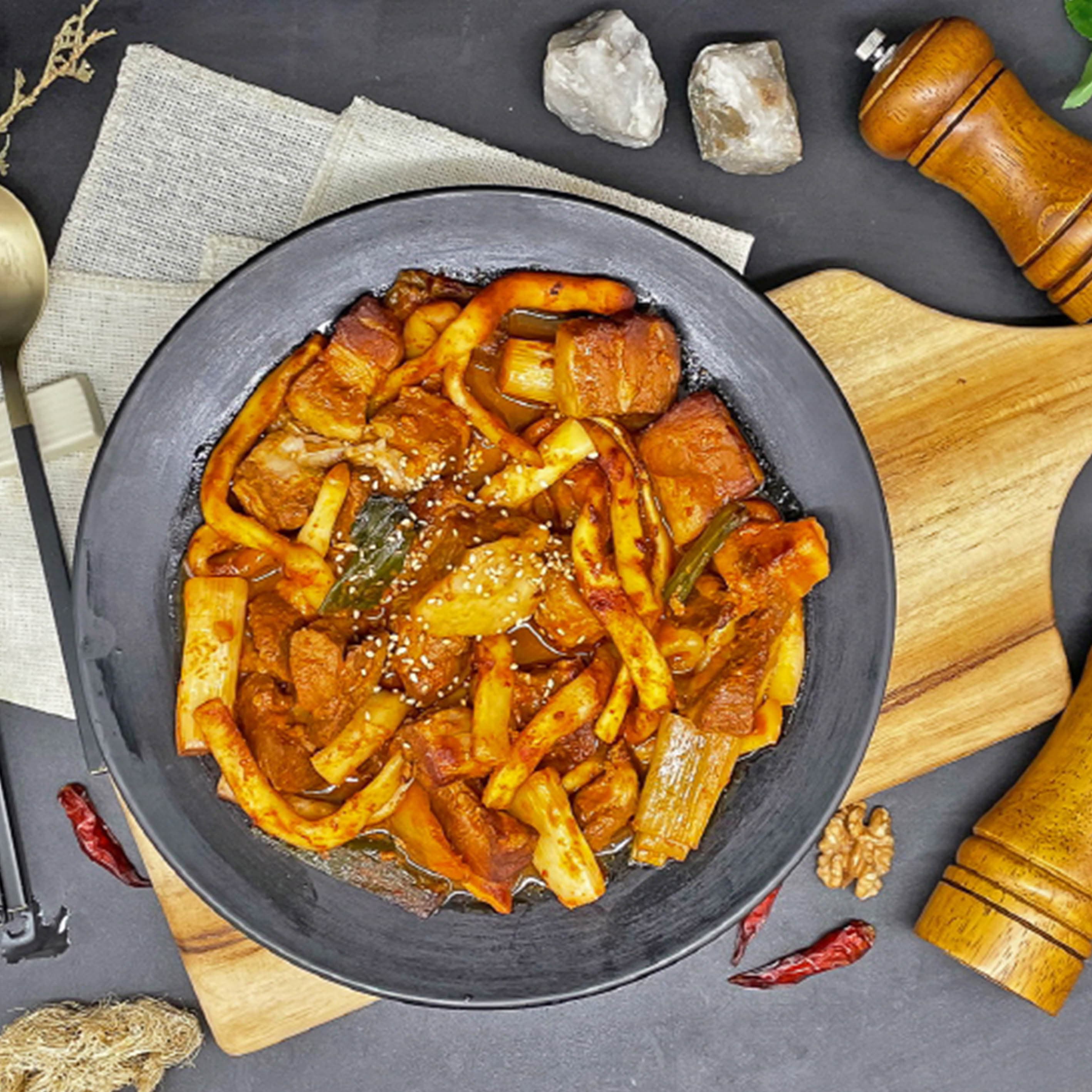 부산 밀떡 삼겹찜 700g (간장/양념 택1)